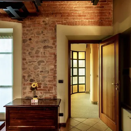 Residenza Isolina Monforte dʼAlba