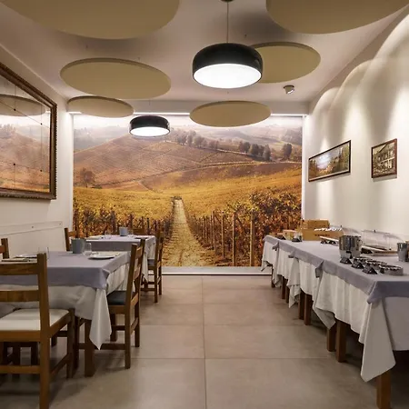 מלון דירות Residenza Isolina Monforte dʼAlba